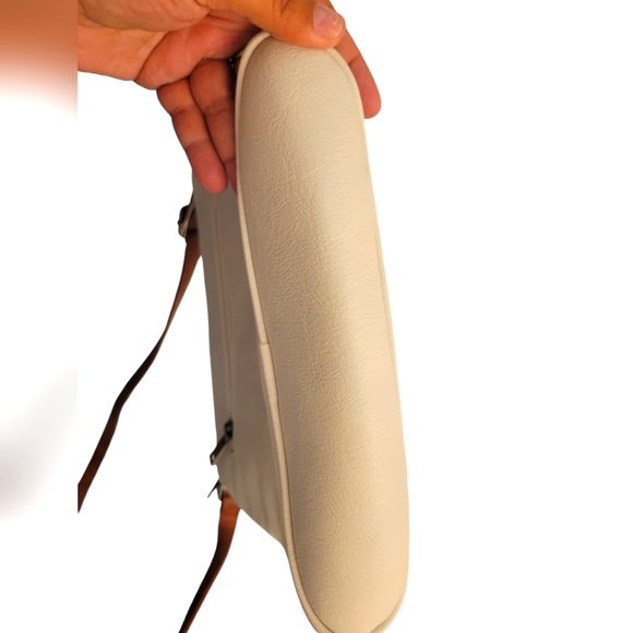 Cluci Amos Triple Pockets Vintage Crossbody Bag Beige & Brown NWT - Picture 9 of 14